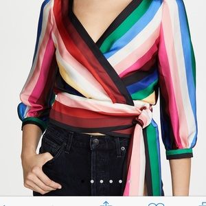 Alice + Olivia Tops - Alice and Olivia Wrap Front Top EUC!! & HTF!!! Alice + Olivia Tops - Alice and Olivia Wrap Front Top EUC!! & HTF!!!